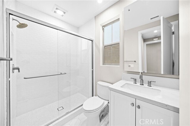 Building Photo - 130 Mossvine