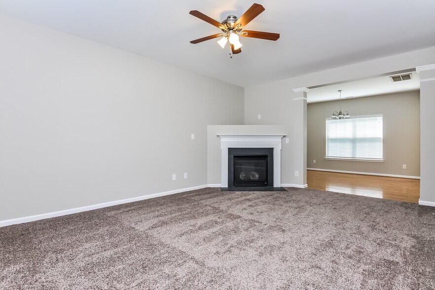 Building Photo - 3629 Pinkham Way