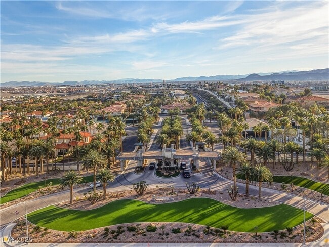 Building Photo - 5101 Mountain Foliage Dr