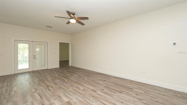 Building Photo - 6454 Freeport Dr