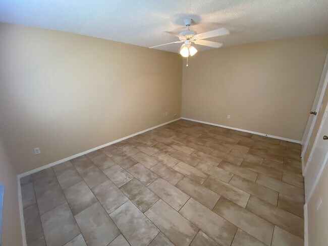 Building Photo - Charming Just Renovated Unfurnished ANNUAL LEASE - 2 Bedroom 2 Bath Patio Villa - Located In The ...