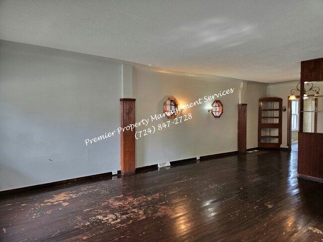 Building Photo - 766 Lathrop St