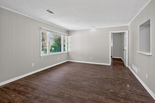 Building Photo - 1994 Brynell Dr