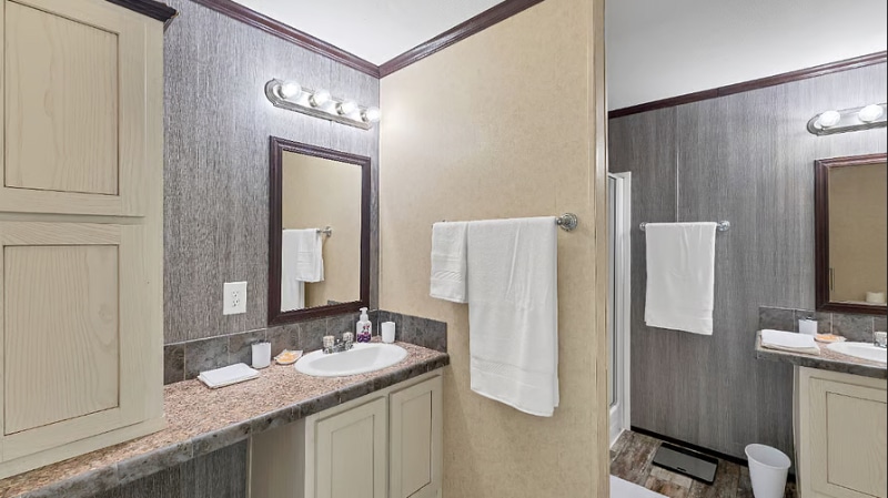 Building Photo - 865 Pleasant Acres Dr