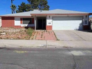 Building Photo - 7708 Alina Ave