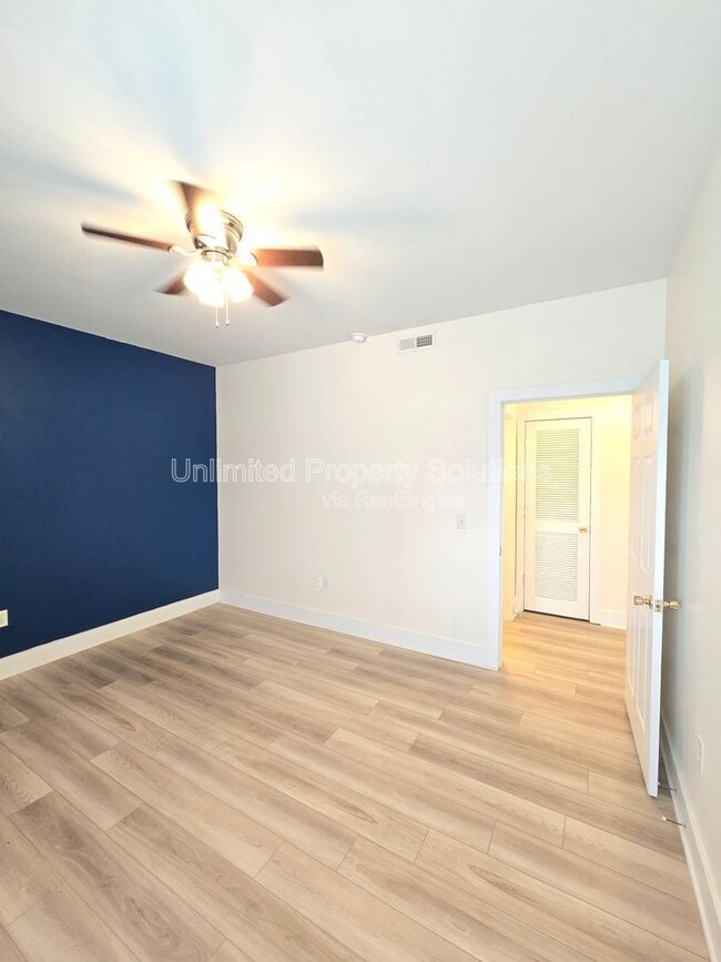 Building Photo - 2306 Wrightsville Ave