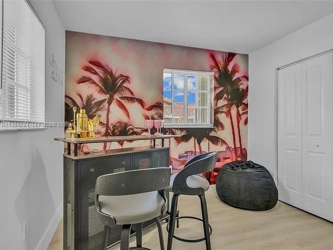 Building Photo - 1011 NW 23rd Ave