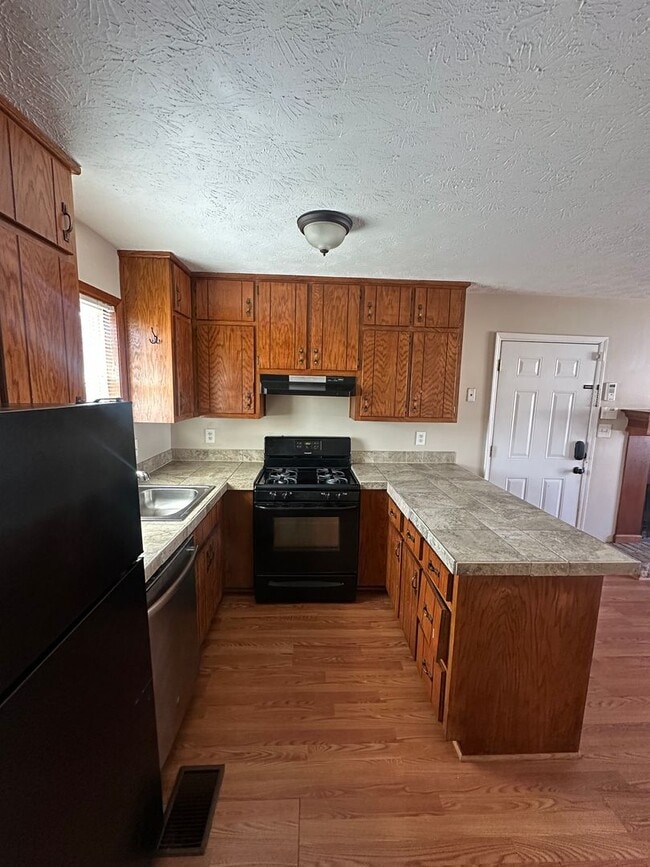 Building Photo - 2036 Laboon Cir