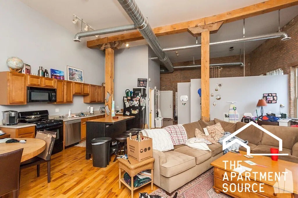 Building Photo - 1822 S Bishop St