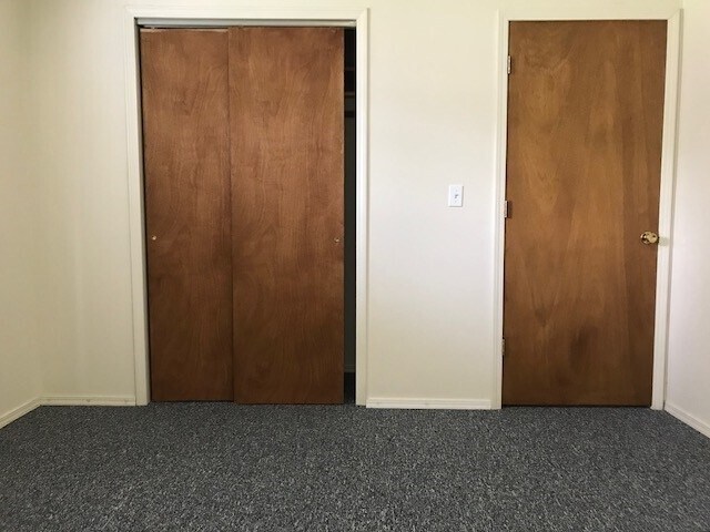 Building Photo - 209 W 500 N