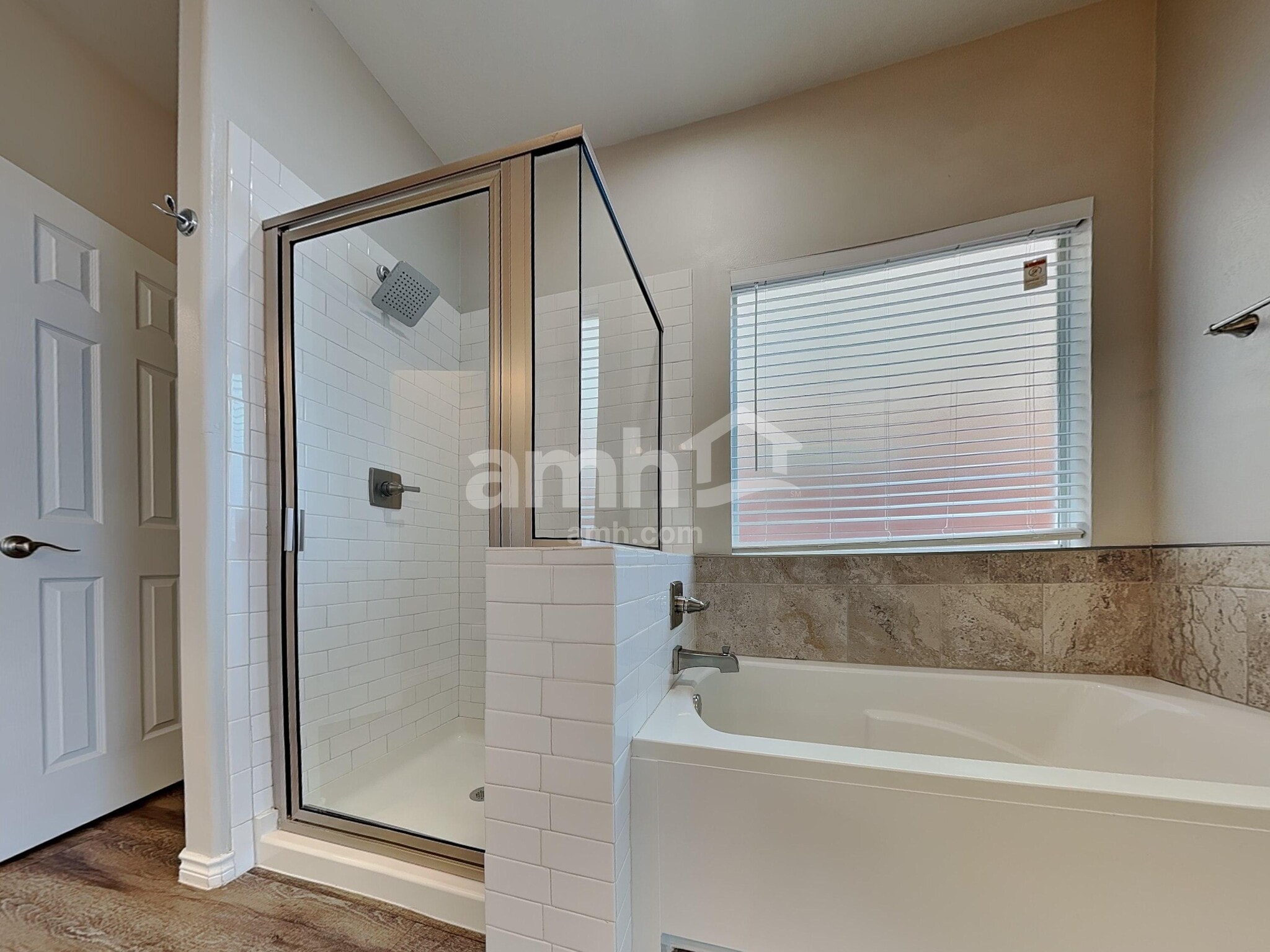 Building Photo - 12915 Mason Terrace Ln