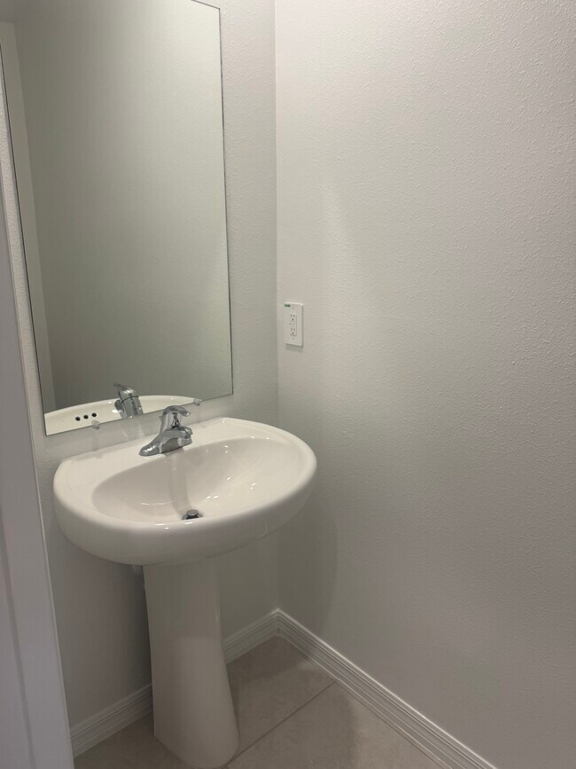 Building Photo - 9272 Bonita Mar Dr