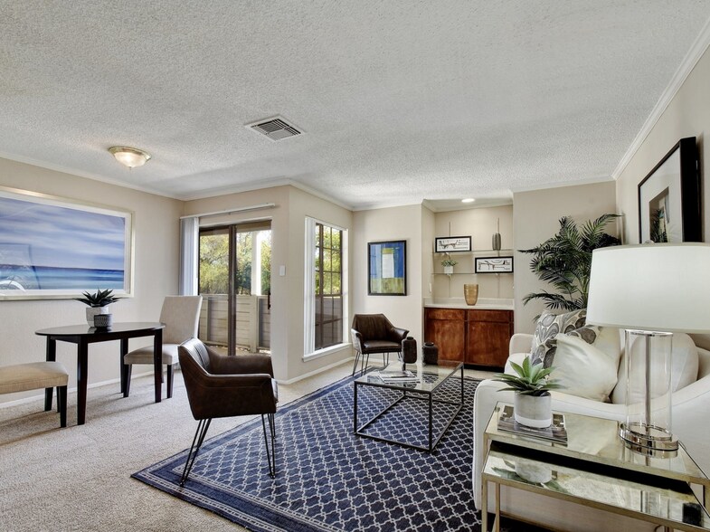 Silver Oaks Apartments San Antonio, TX Apartment Finder