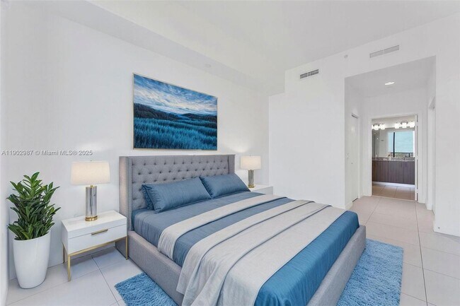 Building Photo - 5350 NW 84th Ave