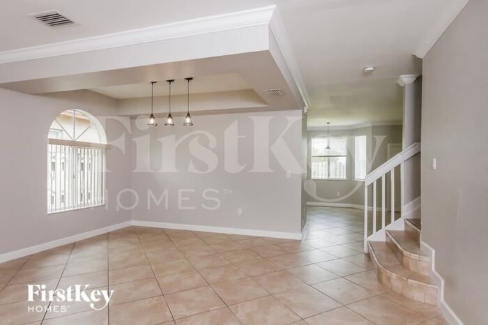 Building Photo - 14123 SW 158th Ct