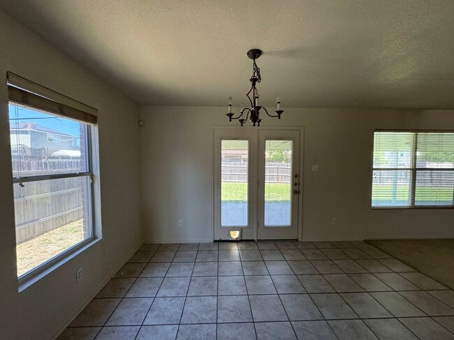 Building Photo - 3301 Bull Run Dr