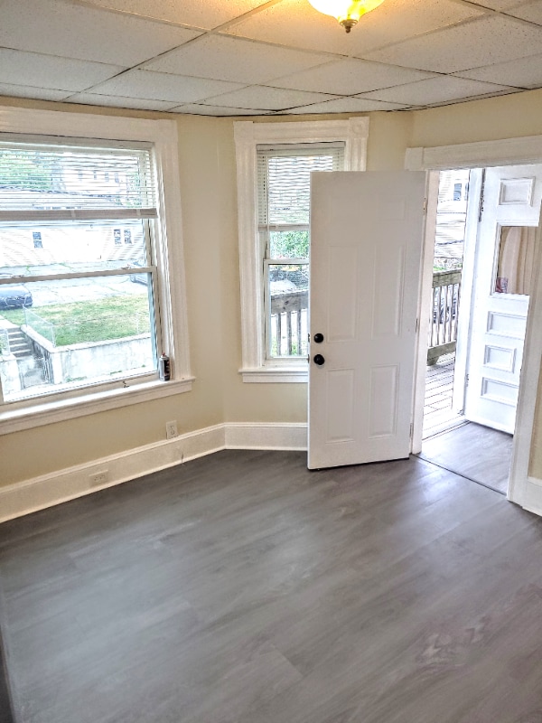 Building Photo - 509 Elm St