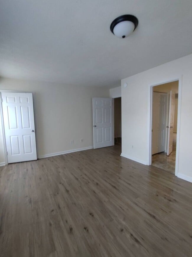 Building Photo - Culpeper 3 bedroom Townhouse