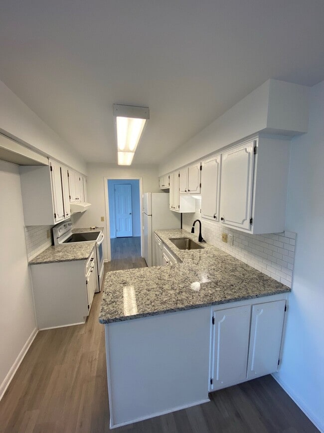 Building Photo - 5313 Territorial Rd