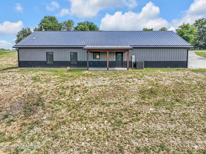 Building Photo - 8206 Big Meadows Rd