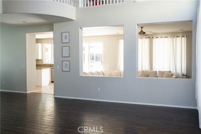 Building Photo - 36719 Torrey Pines Dr