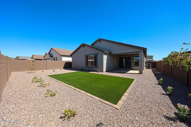 Building Photo - 16701 W Whispering Wind Dr