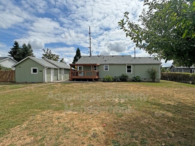 Building Photo - 2889 NW Gibson Hill Rd