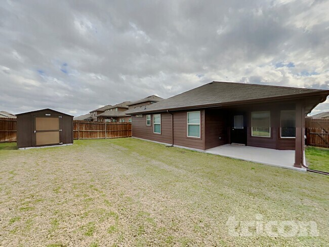 Building Photo - 2716 Gains Mill Dr