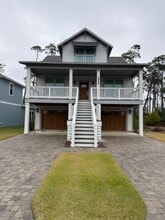 Building Photo - 3555 Sanctuary Dr