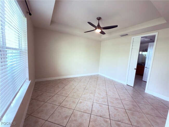 Building Photo - 4954 Iron Horse Way