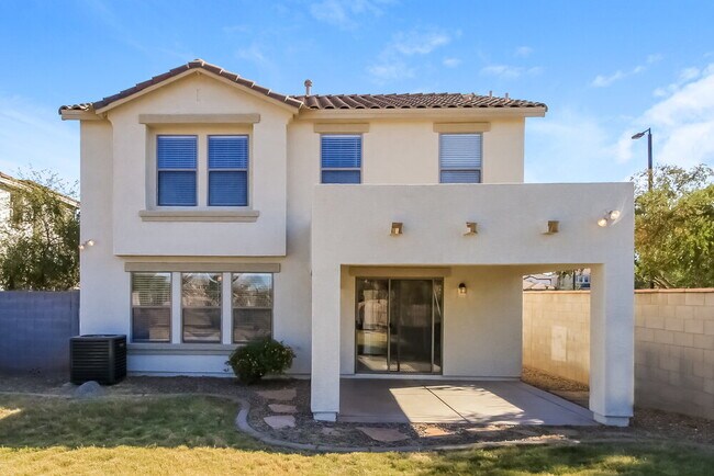 Building Photo - 2634 S Southwind Dr