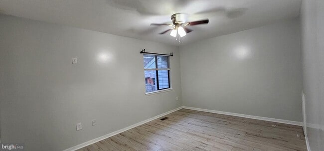 Building Photo - 1219 Marcy Ave