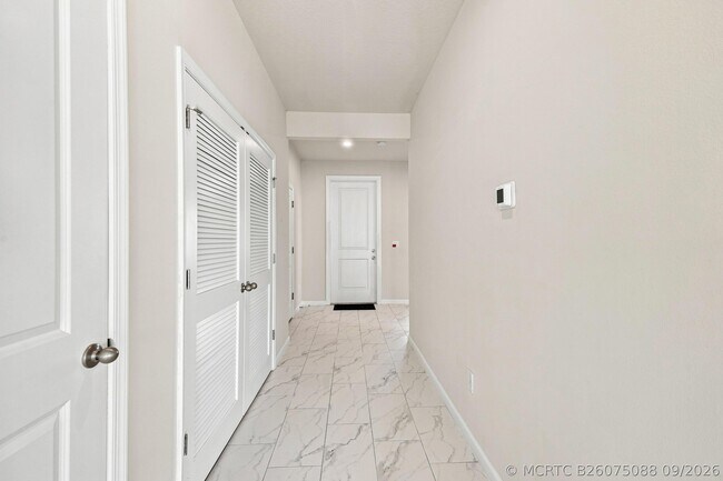 Building Photo - 10597 SW Vasari Way