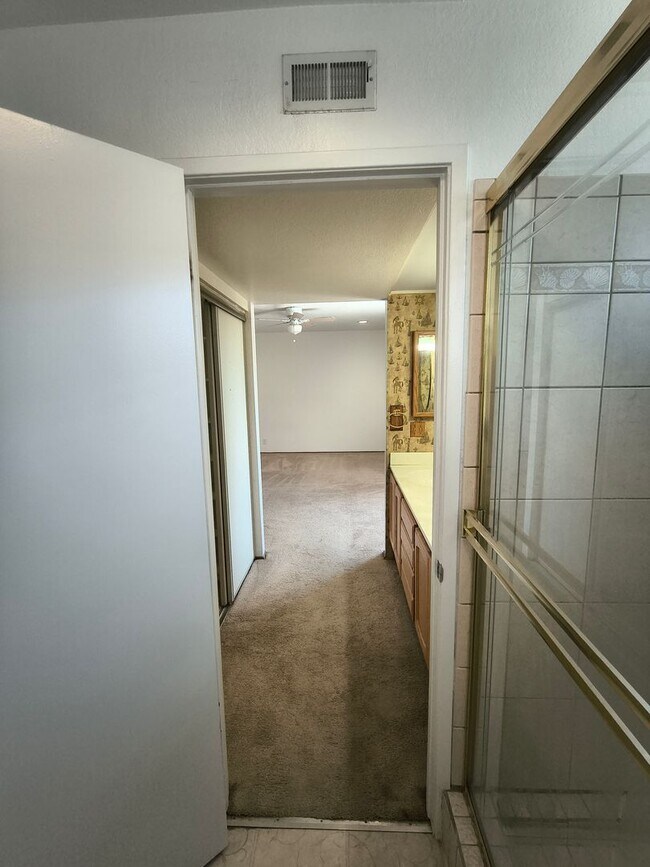 Building Photo - BEAUTIFUL TWO LEVEL 4BD/3BA HOME AVAILABLE IN MILPITAS, CA !!!!!!