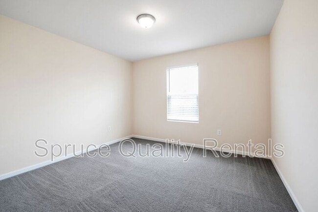 Building Photo - 3501 Strawberry Patch Row