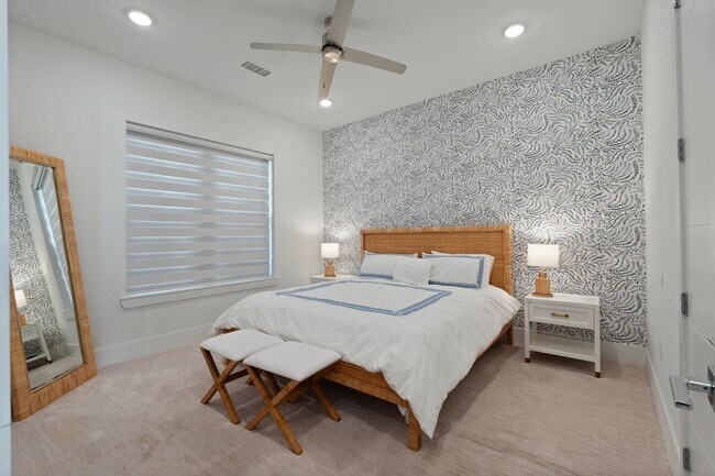 Building Photo - 15260 TX-105