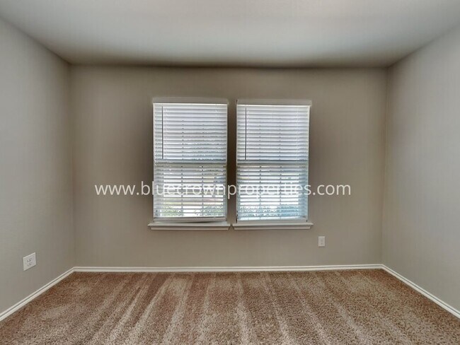 Building Photo - 3085 Seth Ln