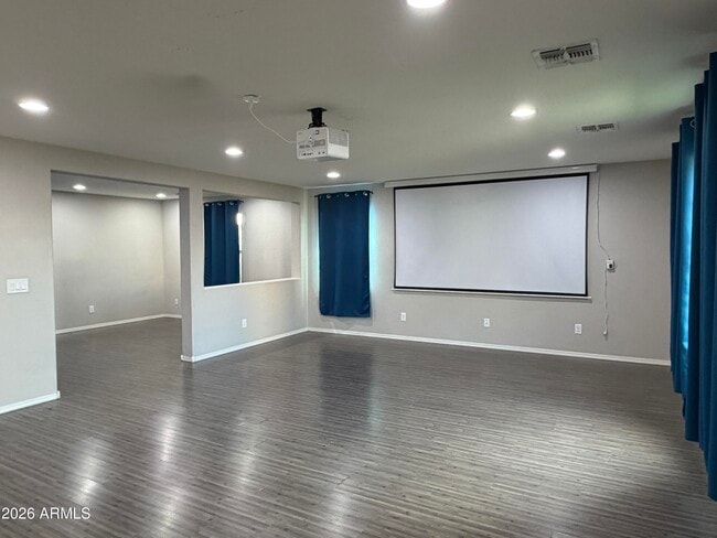 Building Photo - 25706 122nd Ave