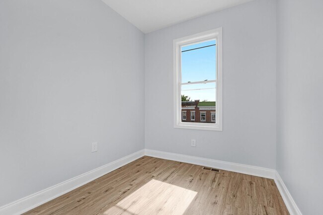 Building Photo - 510 Edgewood St