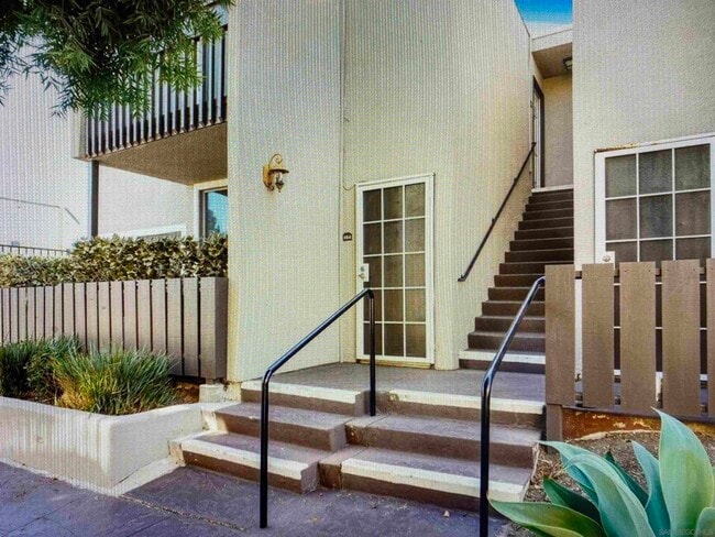 Building Photo - 6333 Mt Ada Rd