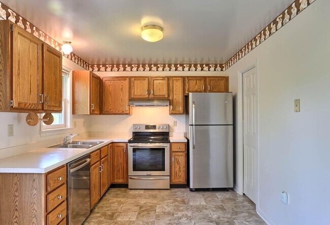 Building Photo - 50 Ironstone Dr