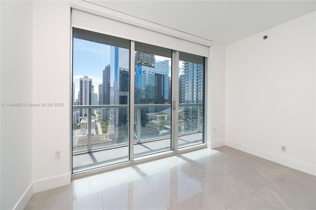 Building Photo - 55 SE 6th St