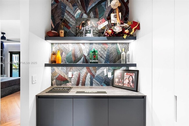 Building Photo - 632 Intracoastal Dr