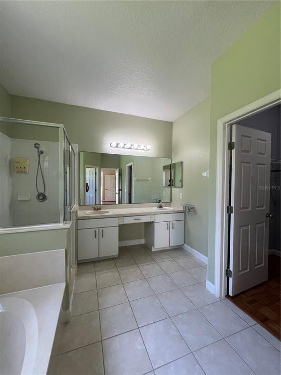 Building Photo - 4701 Chalfont Dr