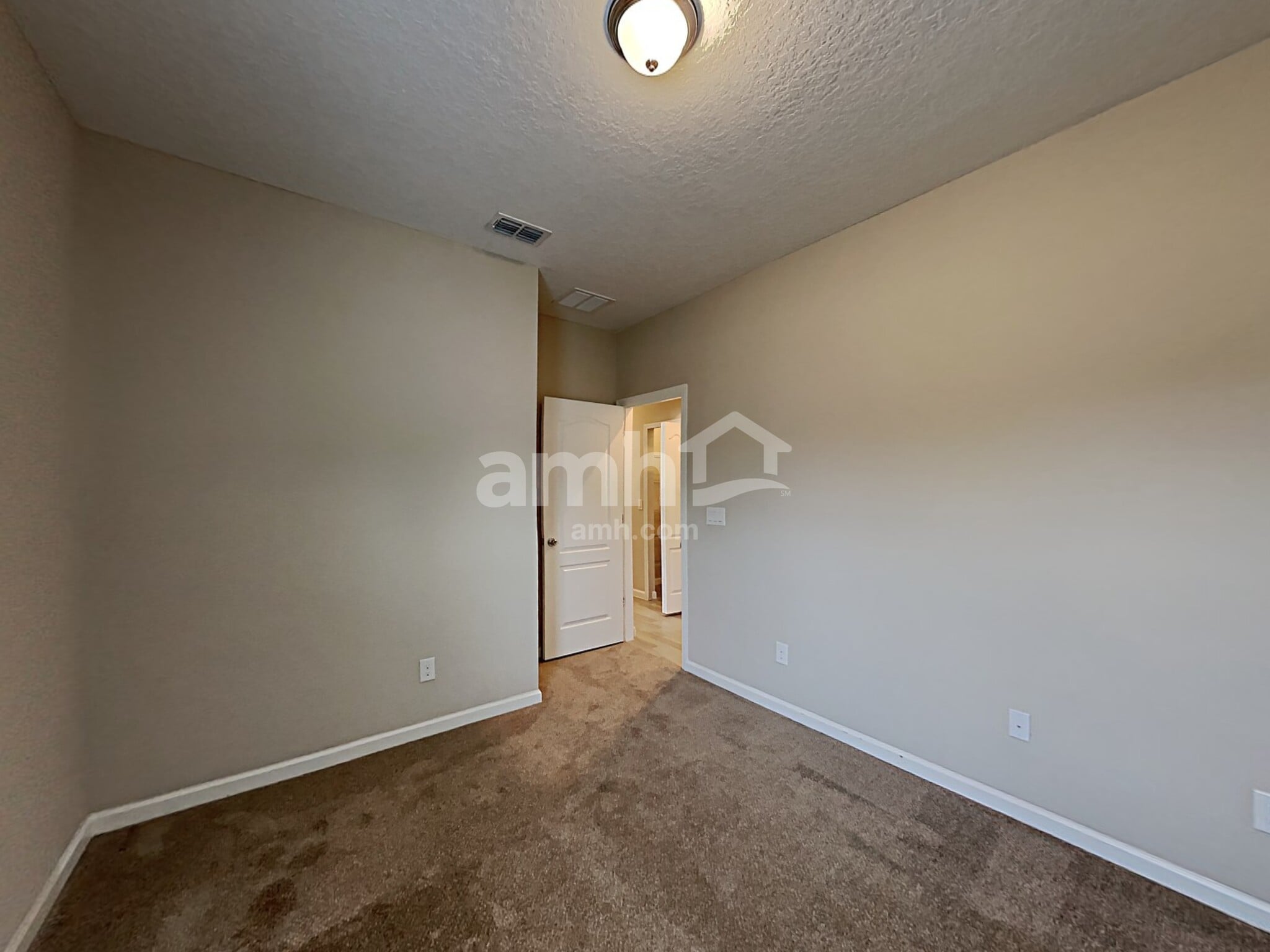 Building Photo - 226 Athens Dr