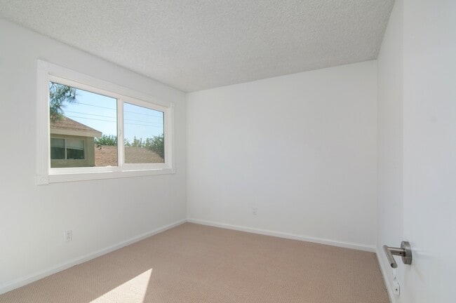 Building Photo - 7933 Camino Glorita