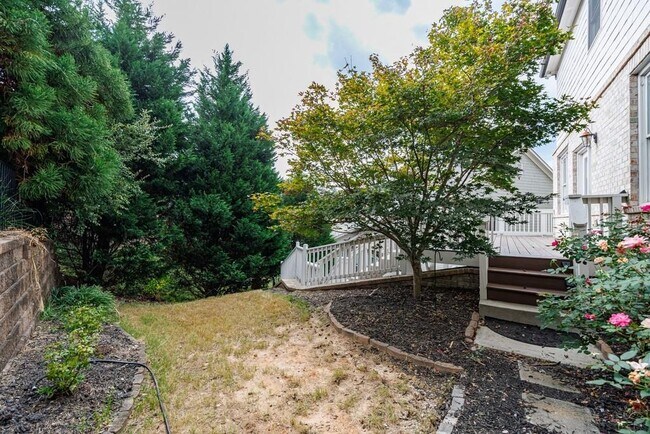 Building Photo - 11760 Stratham Dr