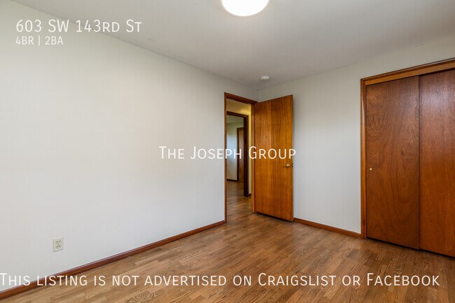 Building Photo - 603 SW 143rd St