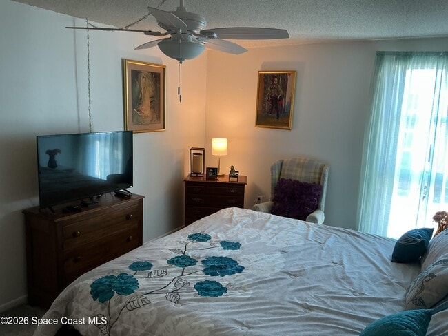 Building Photo - 4700 Ocean Beach Blvd