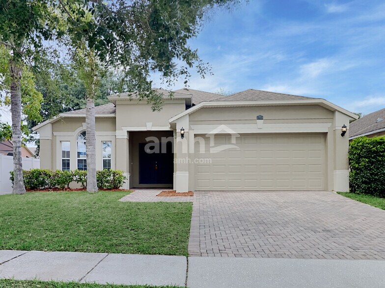 Primary Photo - 1703 Boggy Oak Ln